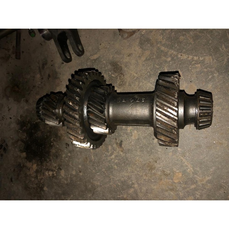 AMUR33499 Used Transmission Contershaft