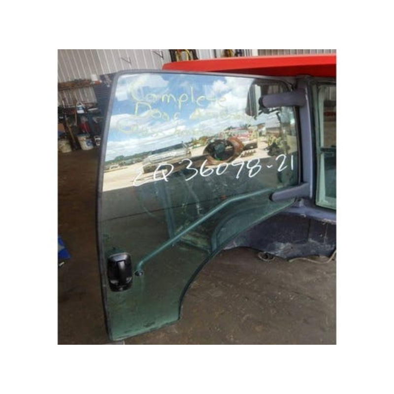 Used Door Assembly - Left Hand fits Kubota L3560 L4060 L5460 L6060 MX5400F T1855-70773 T1855-70740 T0270-85010 T0270-85100 T0270-85102 T1855-70820