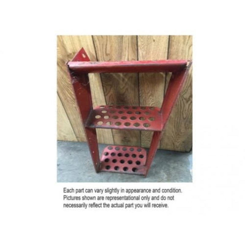 Used Step Assembly - RH fits International 3388 3588 3788 118443C2 143323C1